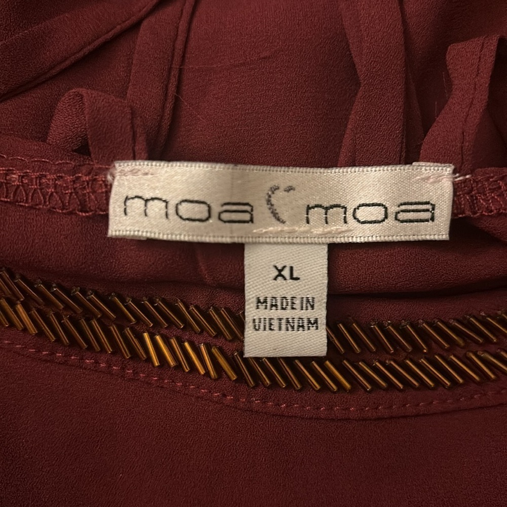 Buckle Maroon Dressy Top- Size XL - Picture 8 of 11